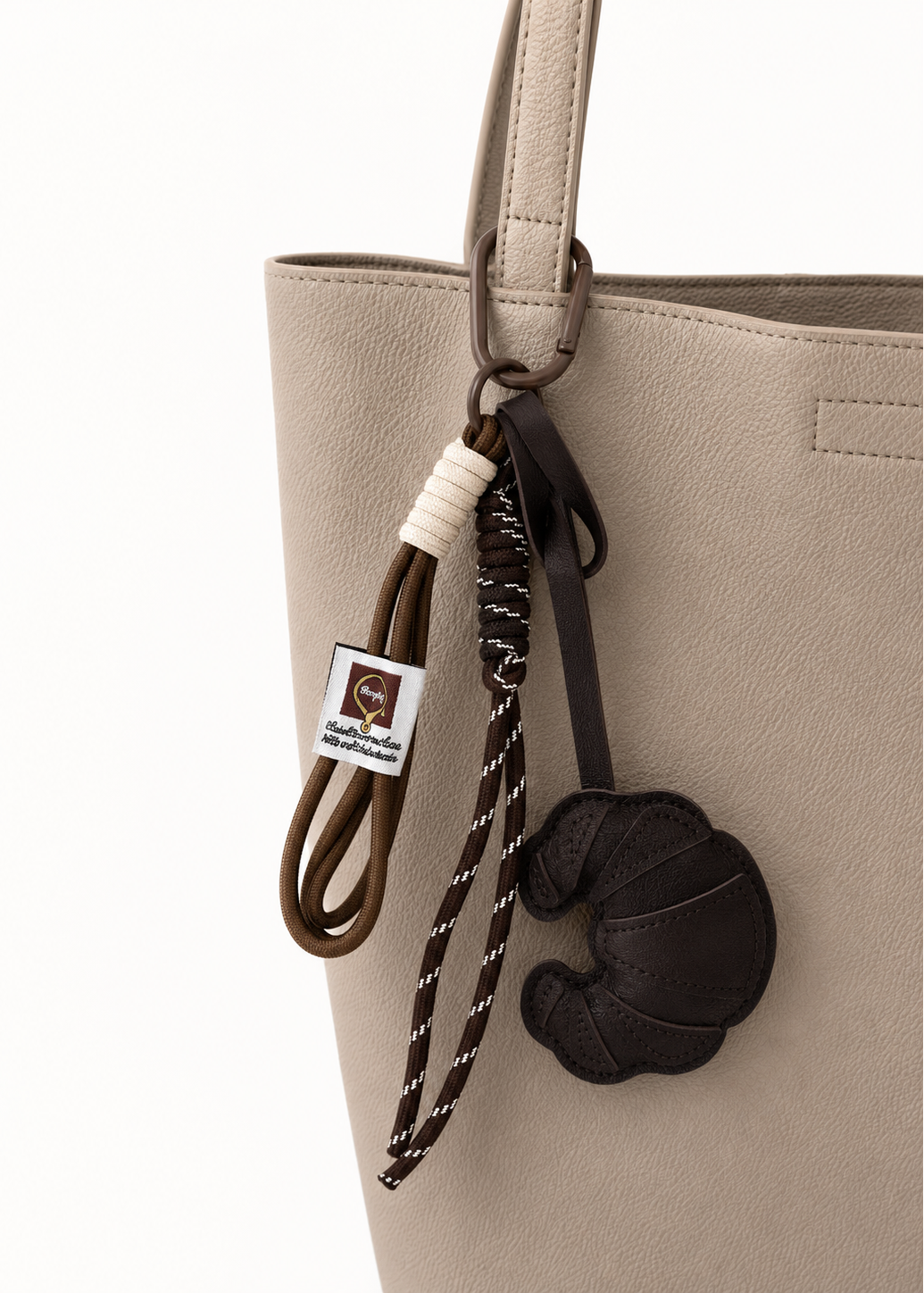 Sleutelhanger en tashanger croissant mokka