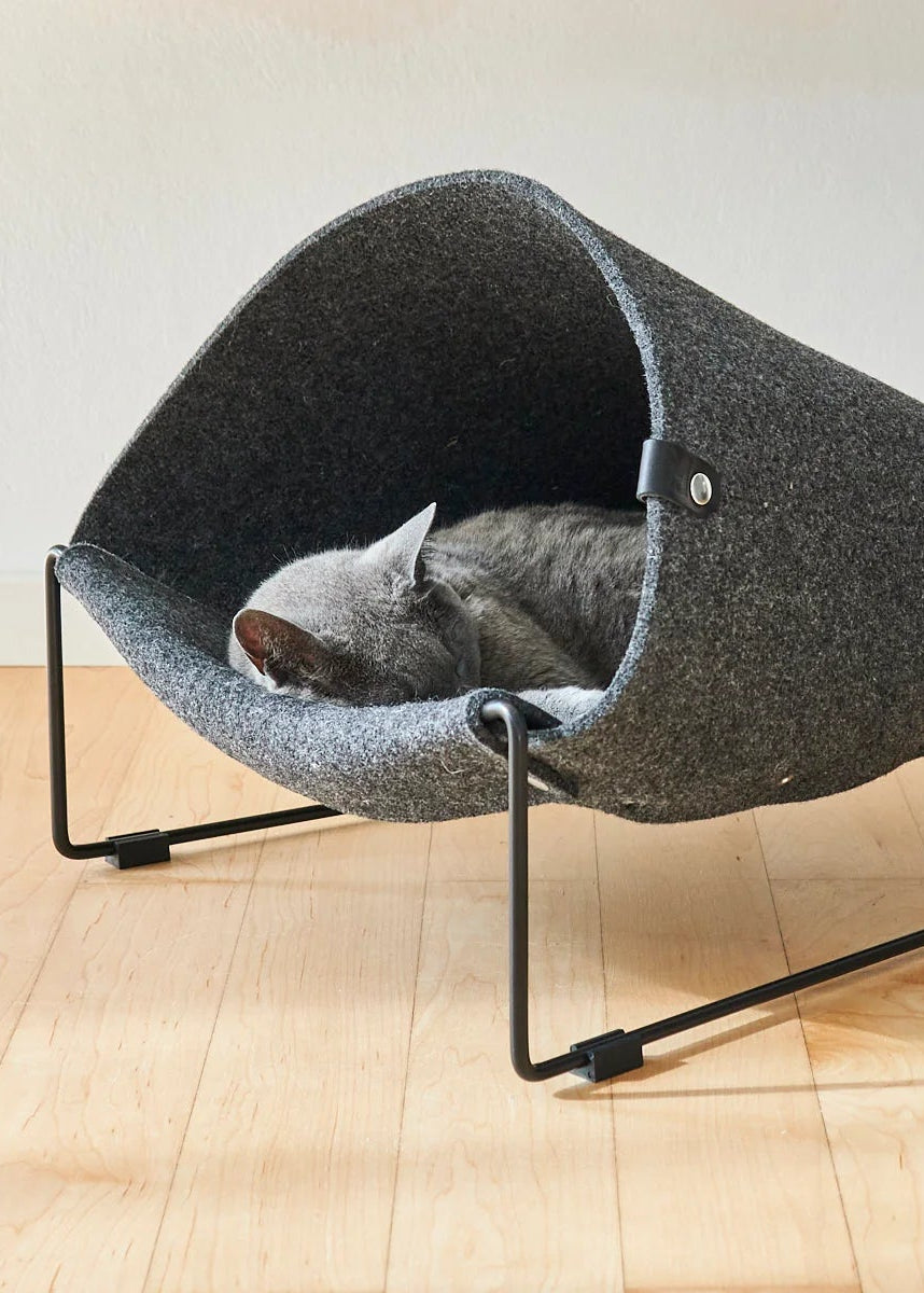 MiaCara Loggia kattenbed zwart van structuurvilt – ademend en stevig